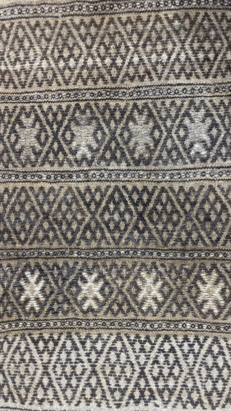 پادری گلیم دستباف پشمی کد 140471